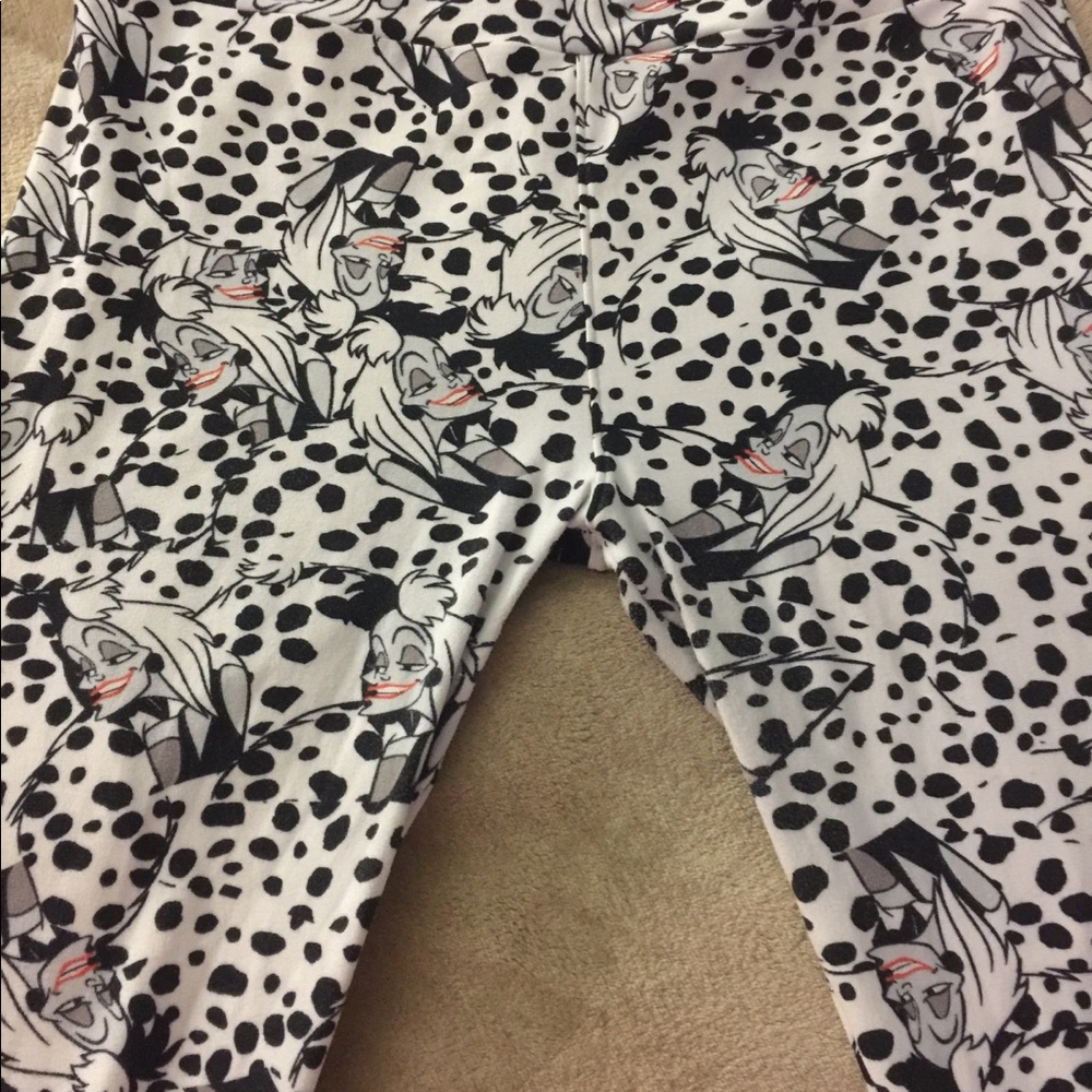 OS LulaRoe cruella leggings